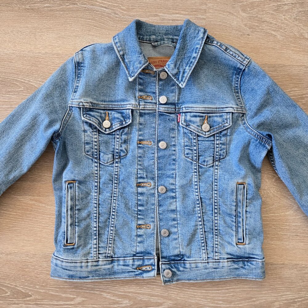 Levi’s Original Trucker Jacket Women’s Small – Classic Stretch Denim, Light Wash - Picture 8 of 17